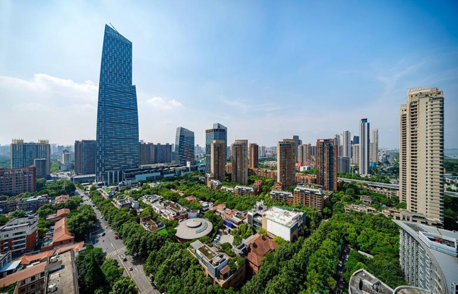 春新房产经纪